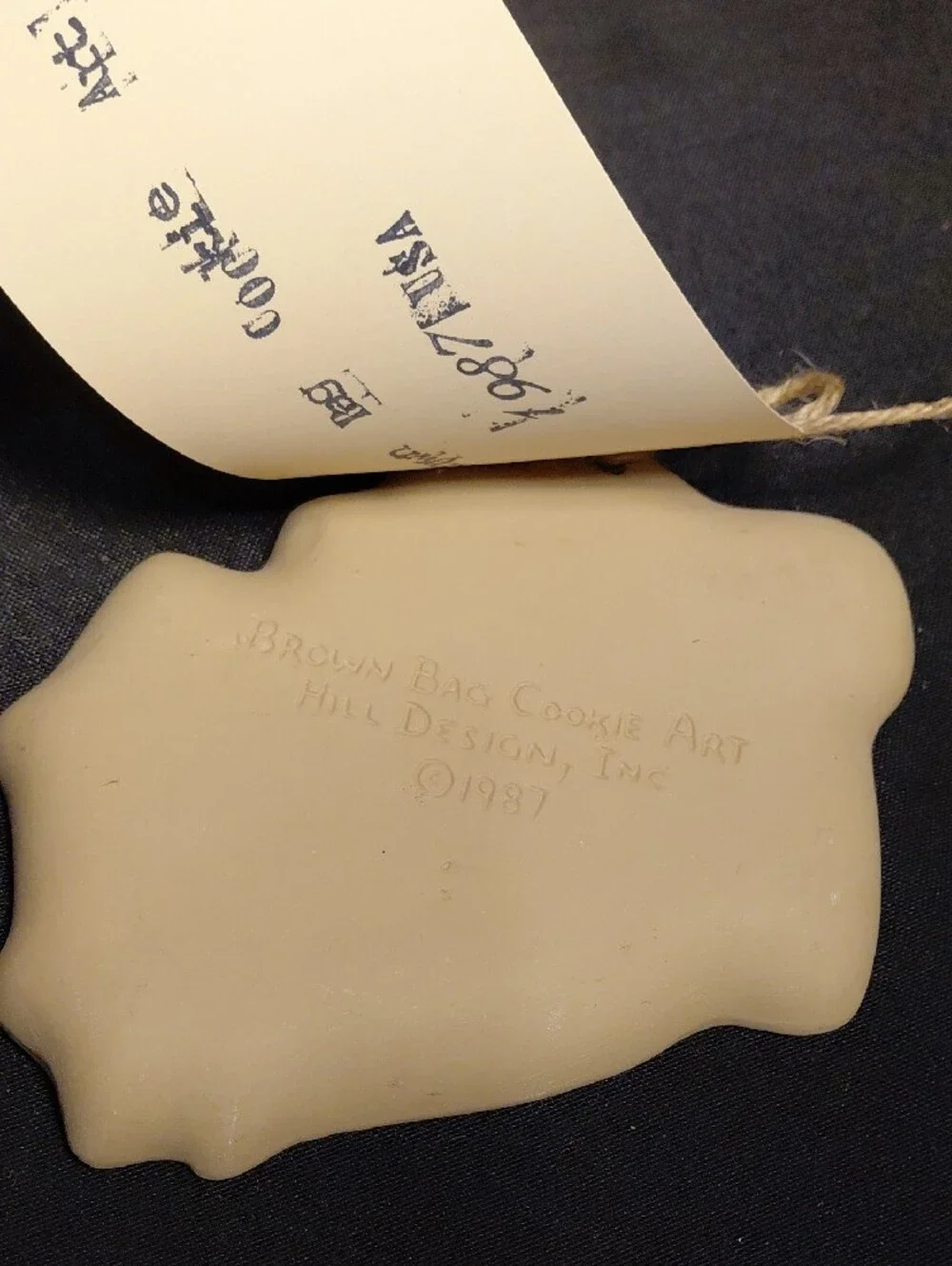 VINTAGE BROWN BAG COOKIE ART MOLD